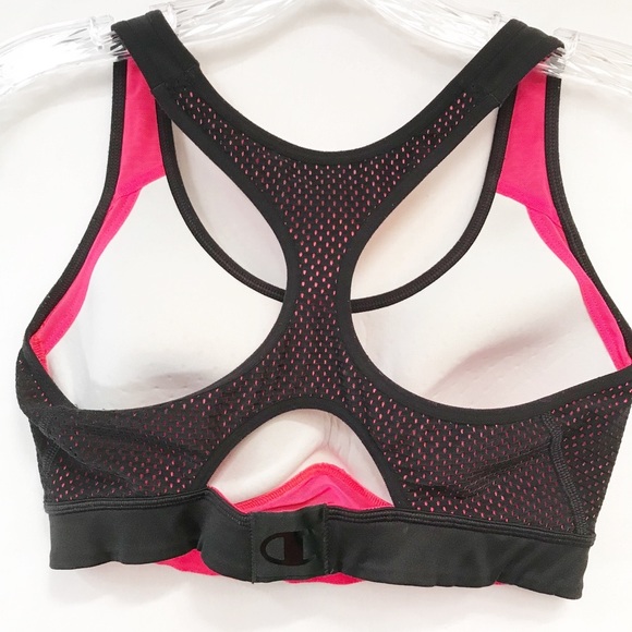 Champion Women’s Razorback Sports Bra - Picture 2 of 5